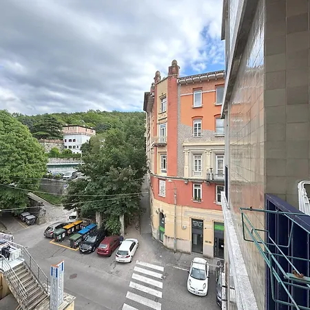 Urban Joy Триест